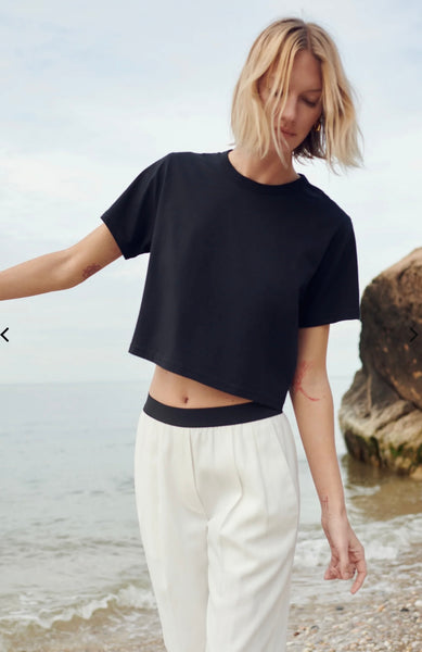 Sold Out Perfect Tee - Black