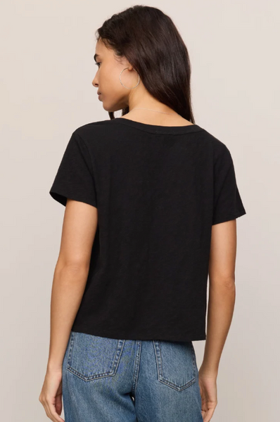 Nomad V-Neck Tee - Black