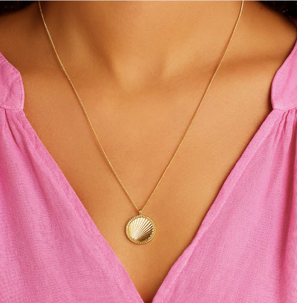 Sunny Pendant Necklace