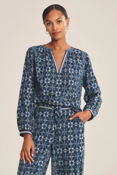 Claudie - Navy